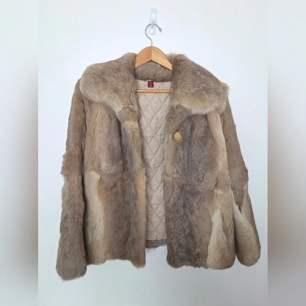 Vintage Opera Genuine Fur Coat – Taupe/Brown Quilted Satin Lining Size Medium - Picture 3 of 16